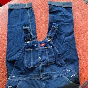 Dickies men’s overalls.